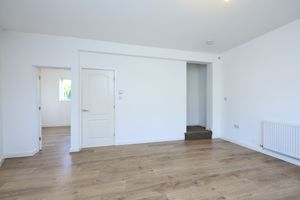 Photo 30- click for photo gallery